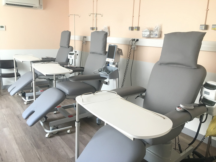Fauteuil de traitement chimiothérapie du Centre Saint Jean Saint-Doulchard